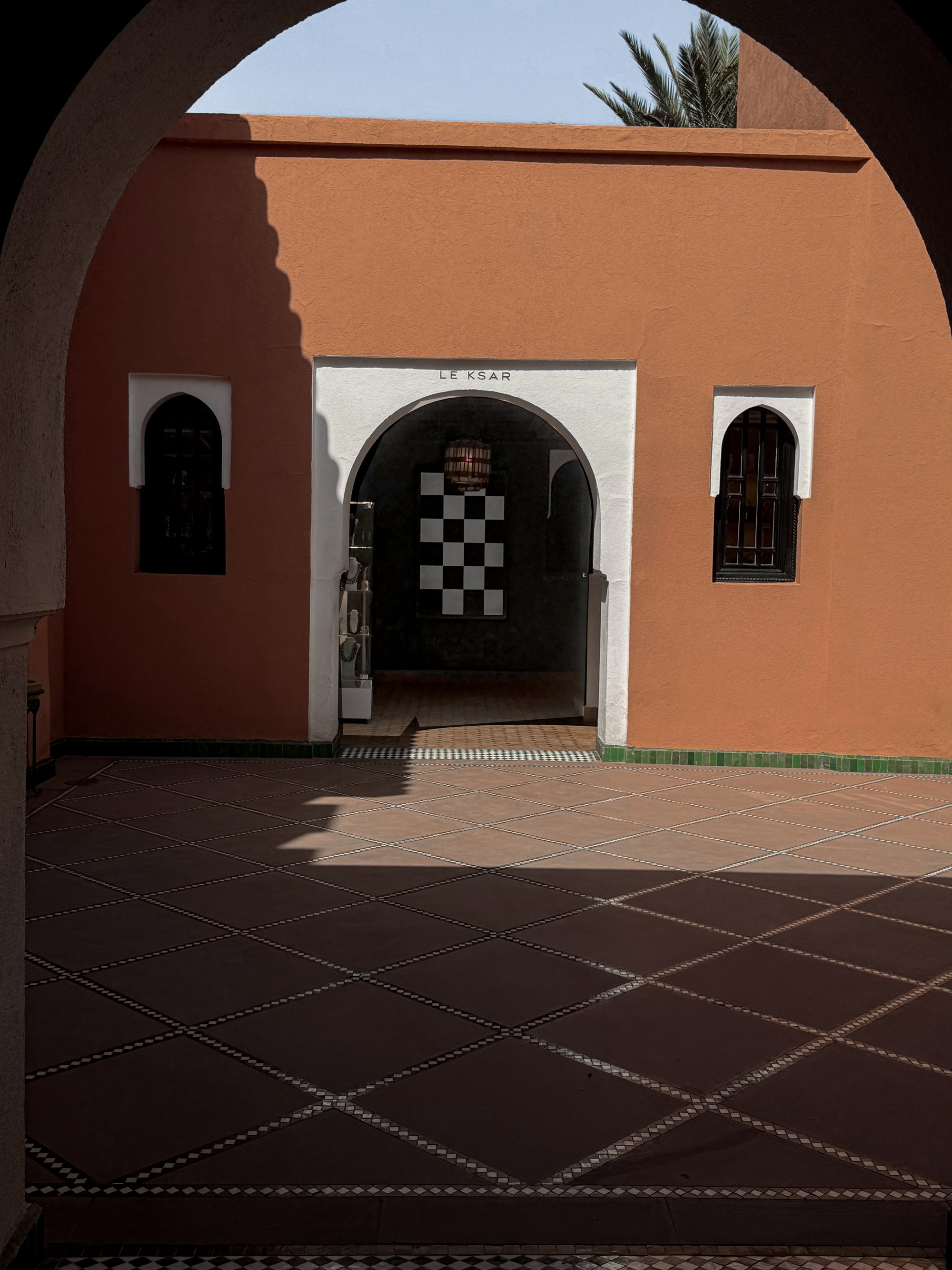 Le Ksar through the arch